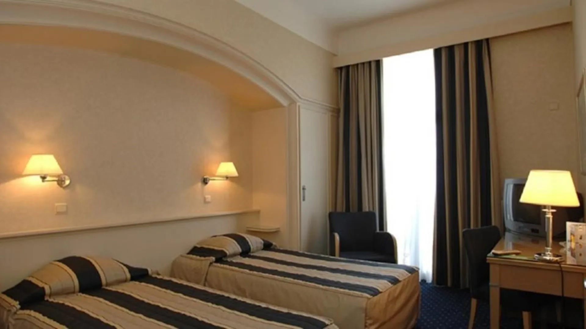 Hotel Des Colonies Brussels By Mercure Saint-Josse-ten-Noode