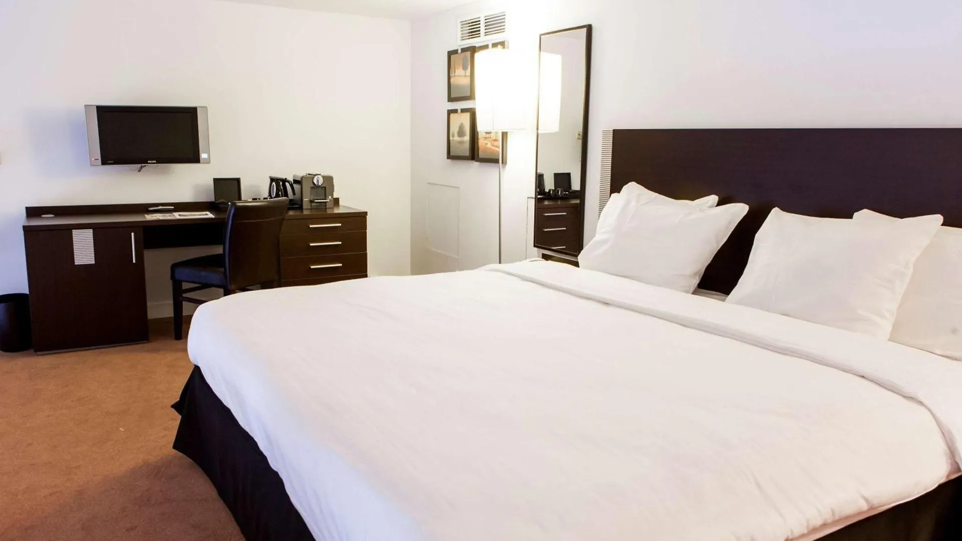 Hotel Des Colonies Brussels By Mercure Saint-Josse-ten-Noode 3*,